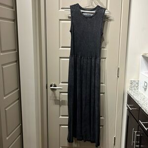 Raquel Allegra Size 1 Charcoal Gray T-shirt dress